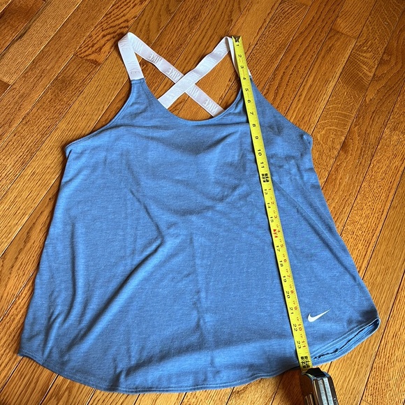 NIKE DR-FIT Crisscross tank top - Picture 4 of 7